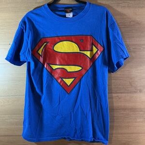 Superman Men’s Large Warner Bros. Superman Logo Blue Tee cotton
